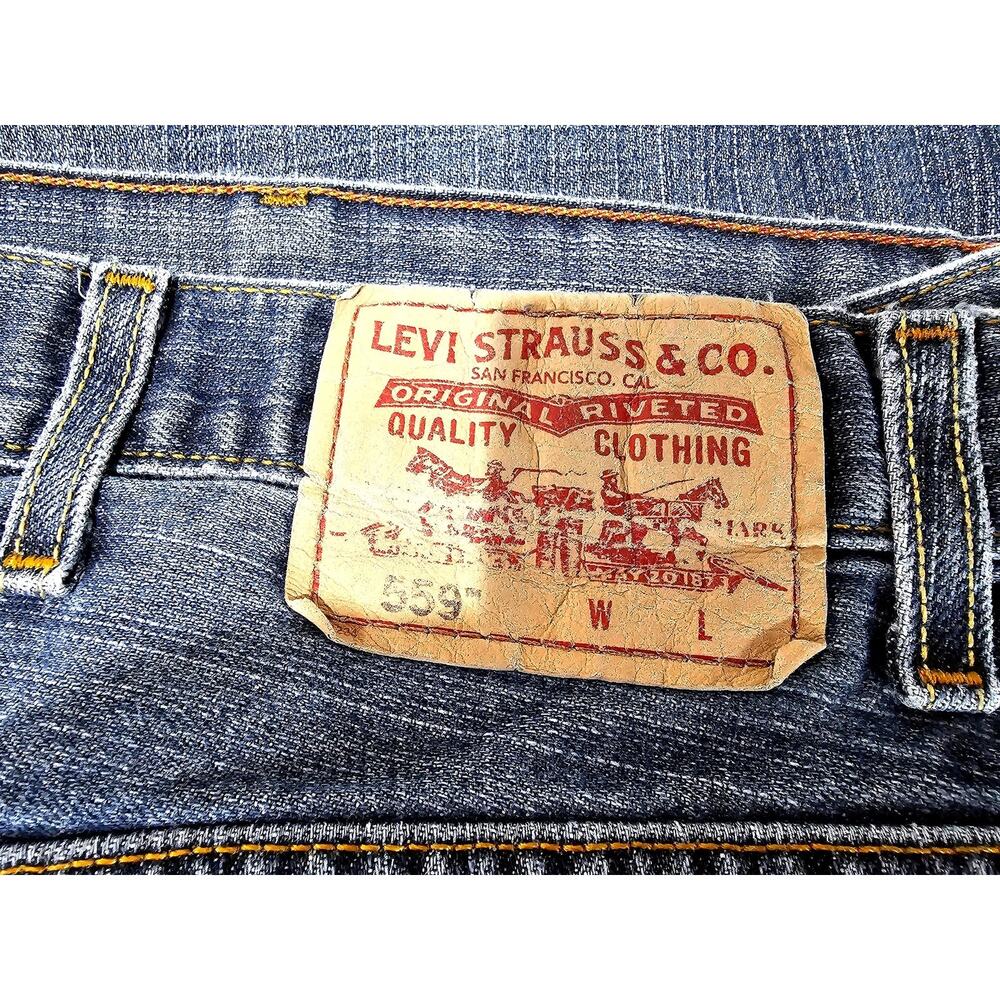 Levi’s 559 Distressed Jeans Men’s [46x32] Faded Grunge Workwear Blue Denim